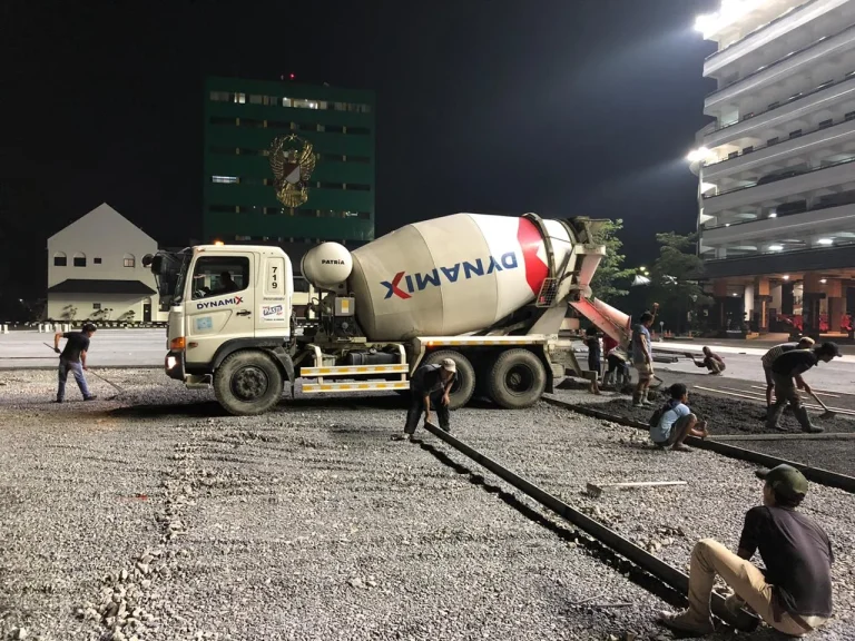 Lapangan Serbaguna Mabes TNI AD, Jakarta - 1